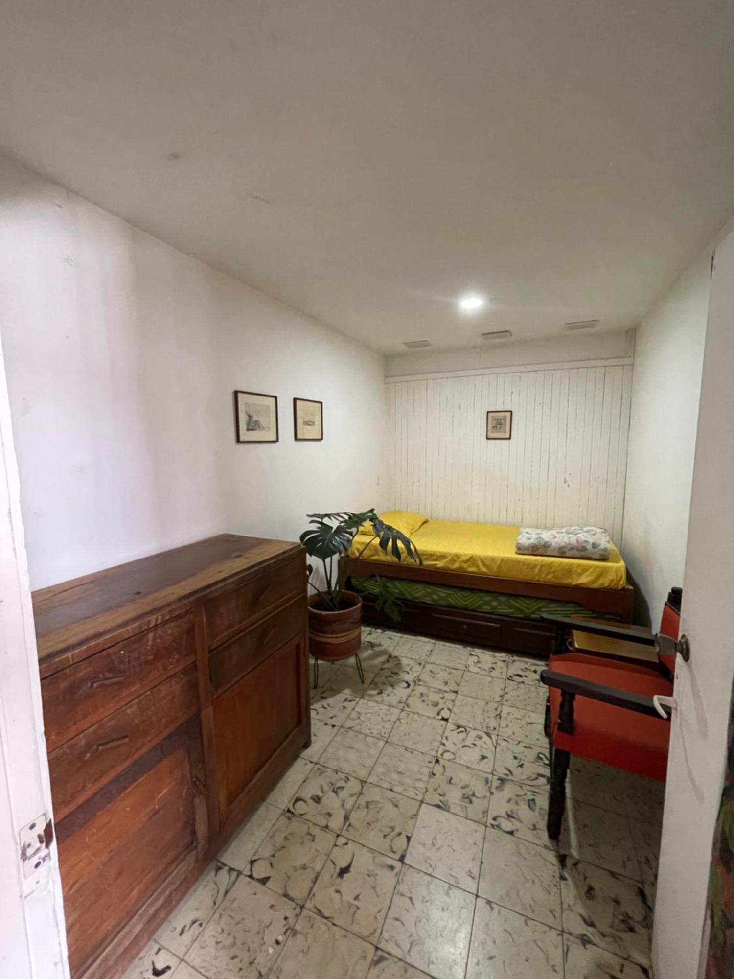 Hostal Casa Las Tias Медельїн Екстер'єр фото